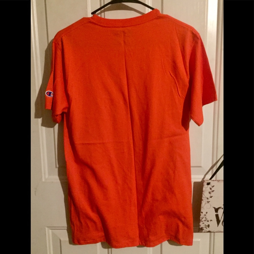 Champion Tee - Picture 2 of 4